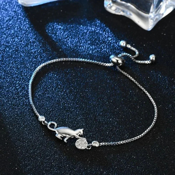 NEW 925 Sterling Silver Cat Tennis Bracelet - Picture 3 of 4